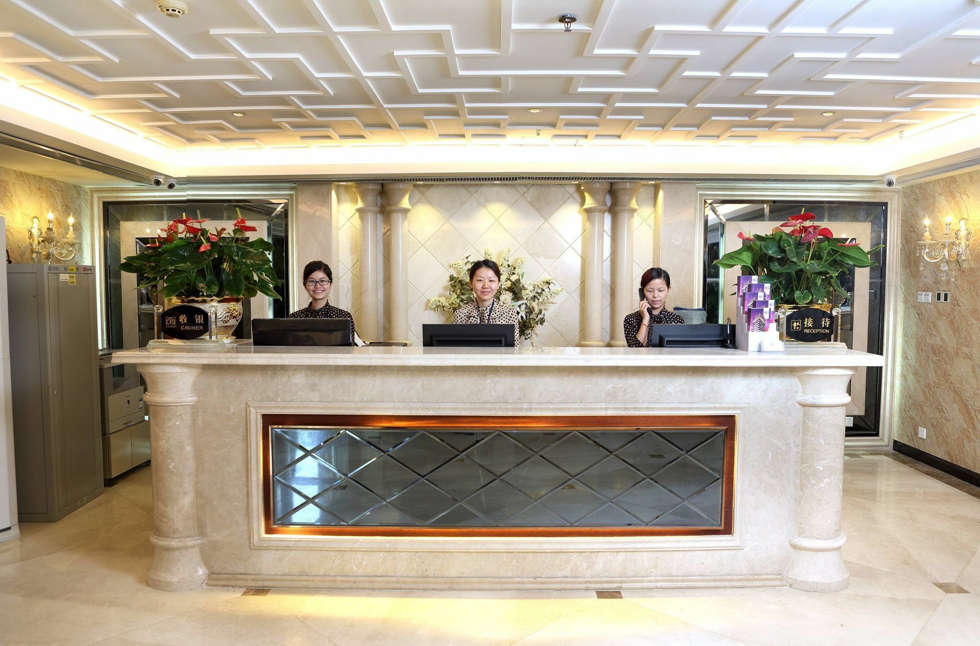 South & North International Apartment Guangzhou Bagian luar foto
